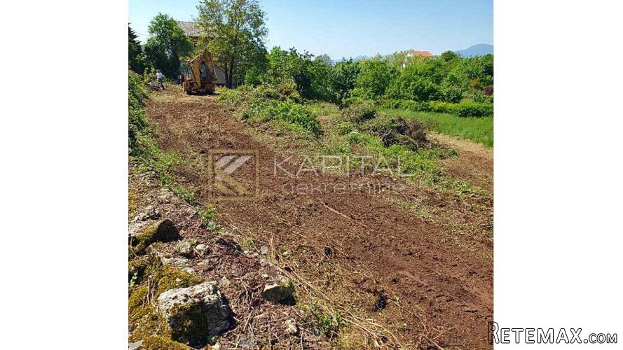 Viškovo,građevinski teren od 1285m2 - 2