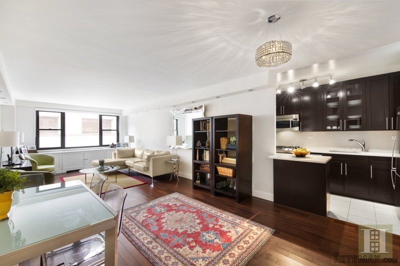 1 bedroom Apartment For Sale: 165 WEST..