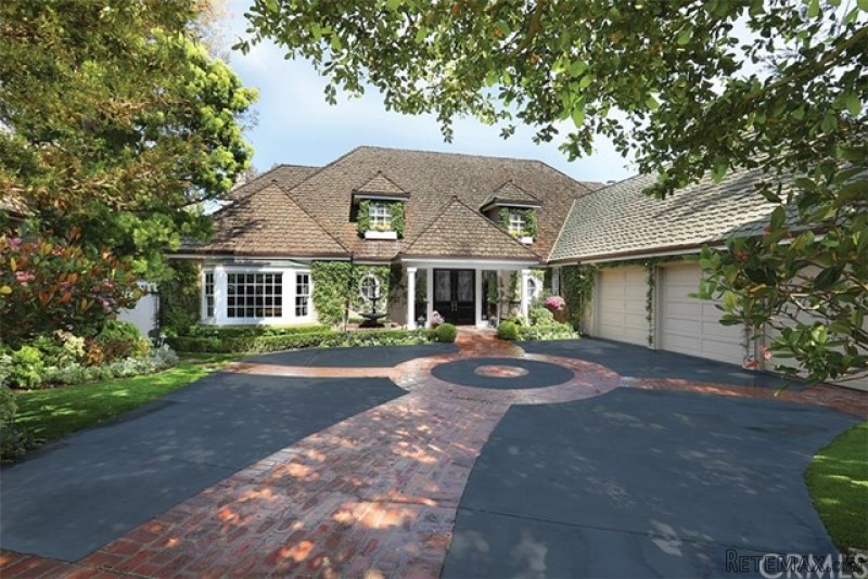 4 Cherry Hills Lane