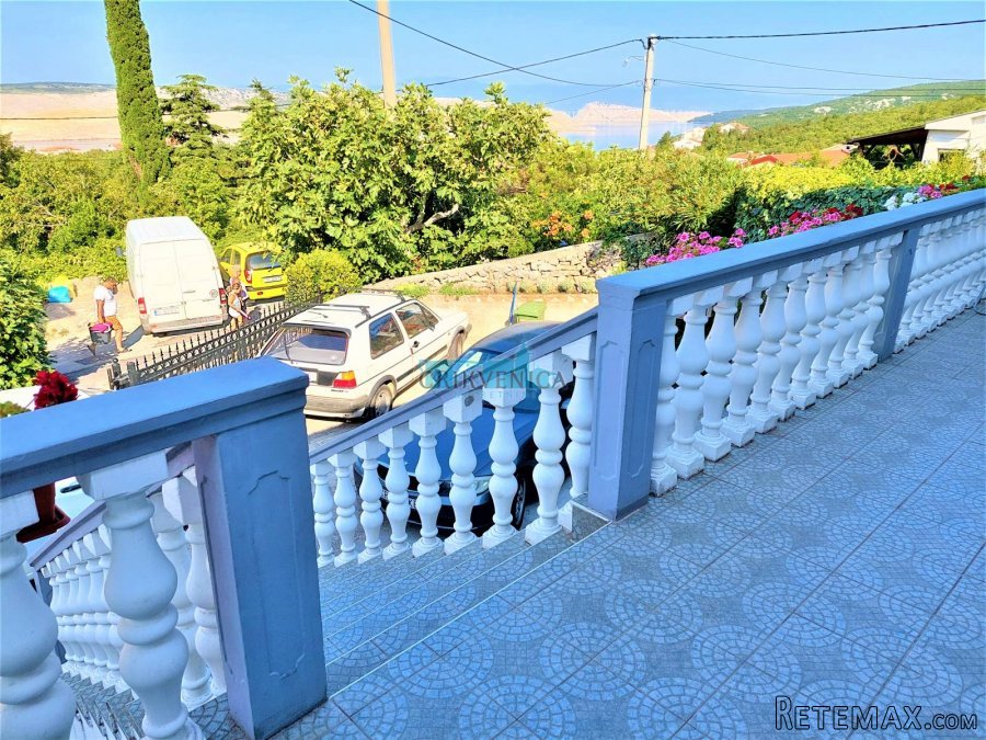 Jadranovo - kuća s tri stana, pomoćna zgrada, parking - 4