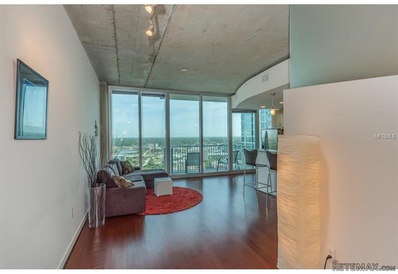 1 bedroom Property For Sale: 777 NORTH.. - 2