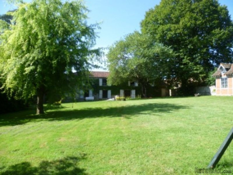 Manor House, 1.3 Acres In A Quiet.. - 2
