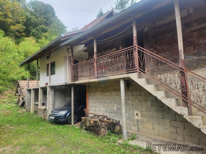 Pokupsko, autohtona kuća 143 m2 - 2