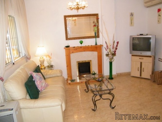 Spacious three bedroom, village, town house located in San.. - 3