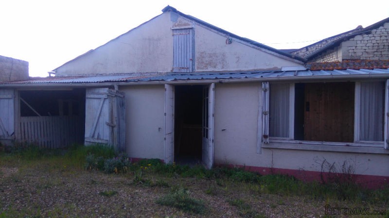 Bargain House to Renovate - 2
