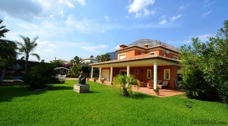 V1447 - A Spacious, Quality Villa In.. - 2