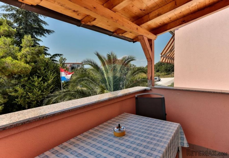 Istra,Štinjan,apartmanska kuća 400m od mora - 8
