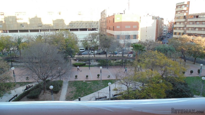 3 bedroom, 2 bathroom Apartment, (build..