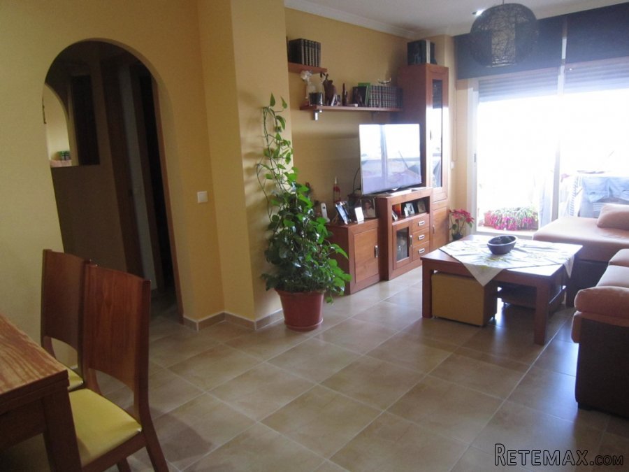 Apartamento de 3 dormitorios, 2 baños (1 en-suite), salón c..