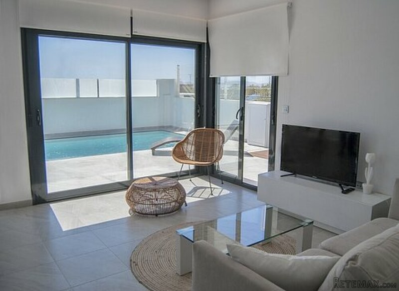 STUNNING MODERN DETACHED VILLAS WITH.. - 2