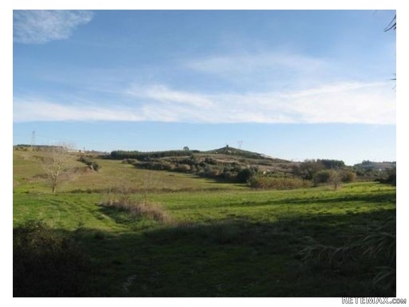Land , Sobral de Monte Agraco