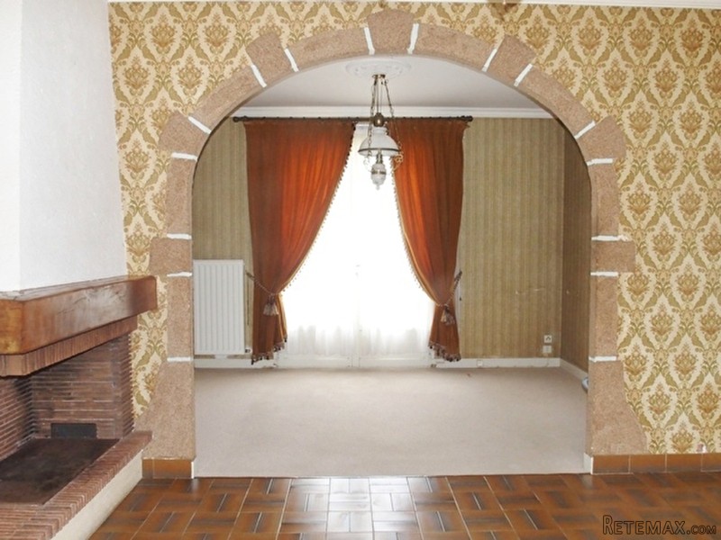 Traditional House and Garden - 2