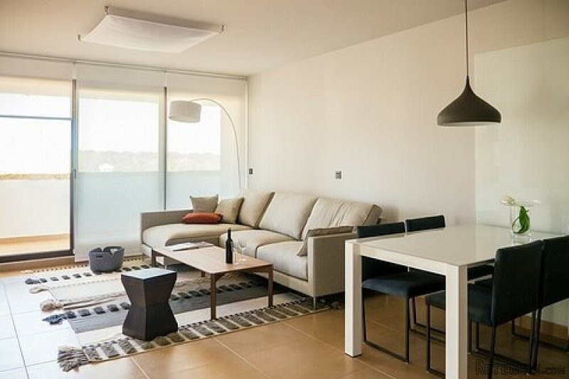 * Luxury 3 Bed Showhouse Apartment - 2