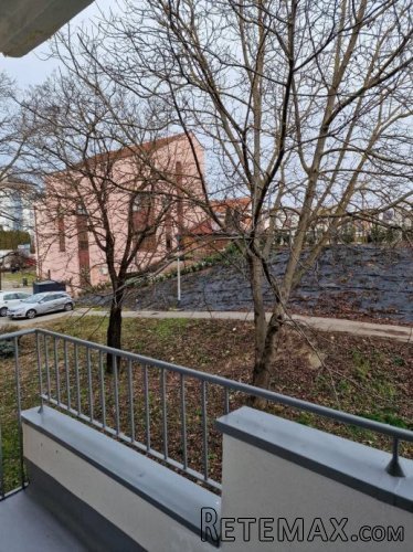 Novouređen stan, Zagreb (Sesvete-centar), 42.77 m2 - APN - 9