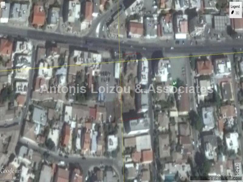 1582m2 Commercial/Residential Plot in..