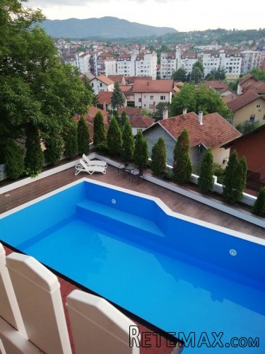 Kuca sa bazenom-Loznica - 2