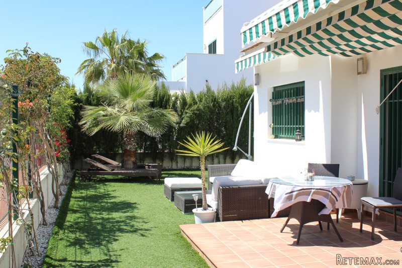 3 Bedrooms - Villa - Alicante - For Sale