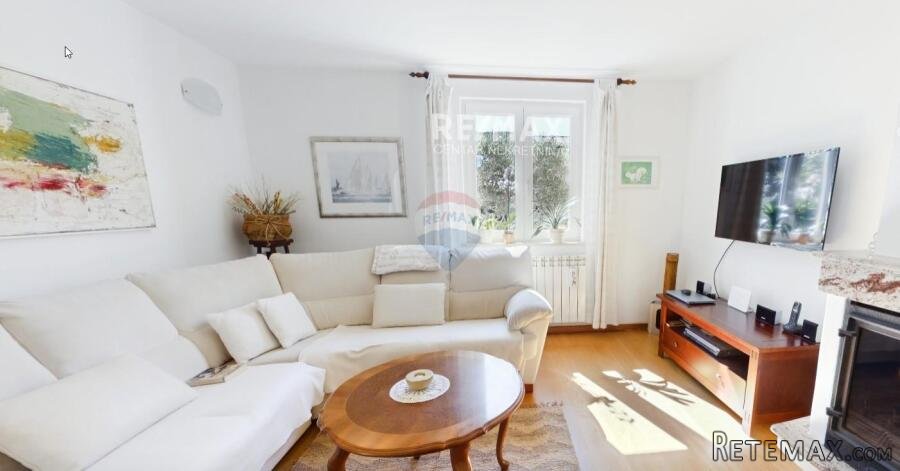 Istra, Vrsar, okolica, kuća s 4 apartmana blizu mora