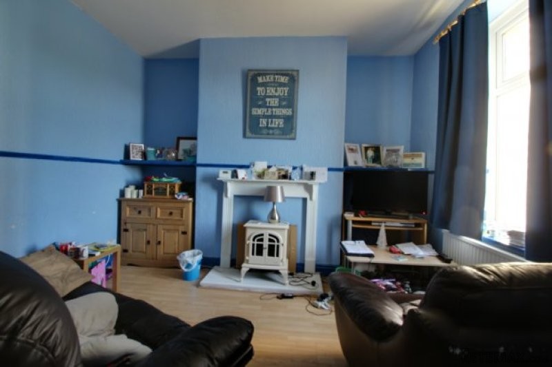 2 bedroom, Terraced House house for sale - 2