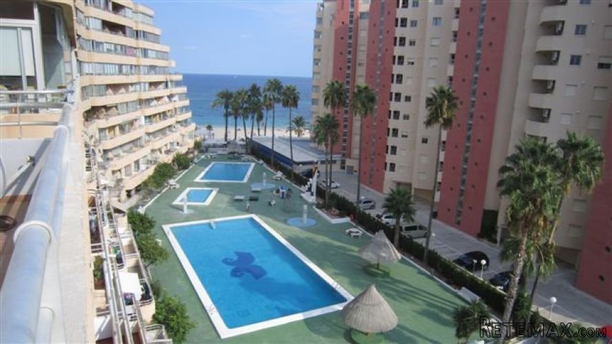 APARTMENT IN CALPE IN BEACH OF THE FOSS, SPACIOUS, VIEWS..