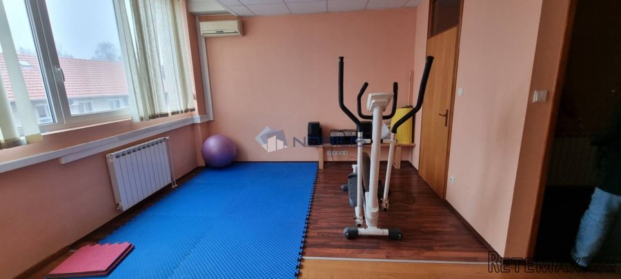 Samobor, centar, 428m2, 3 parking mjesta, 1. kat, lift - 11