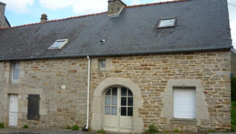 House to Renovate with Services at the.. - 2