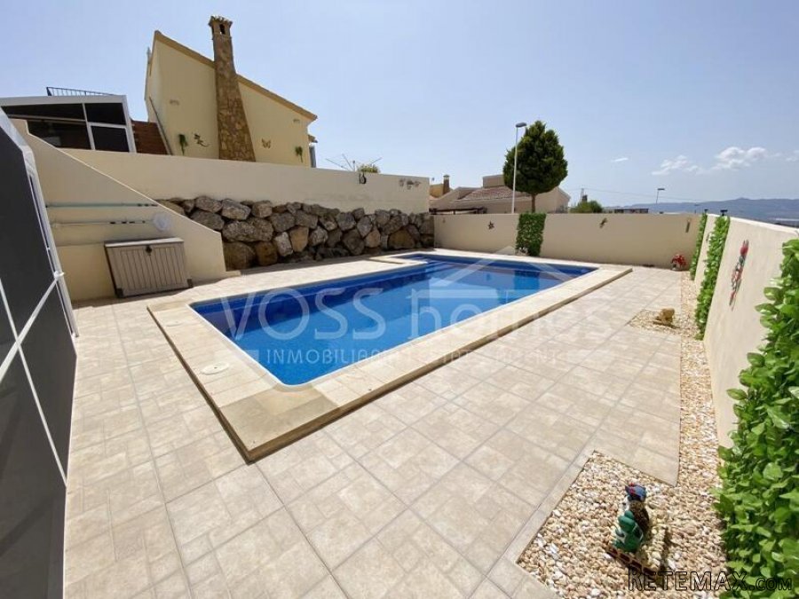 NEW & EXCLUSIVE TO VOSS HOMES - An immaculately presented.. - 12