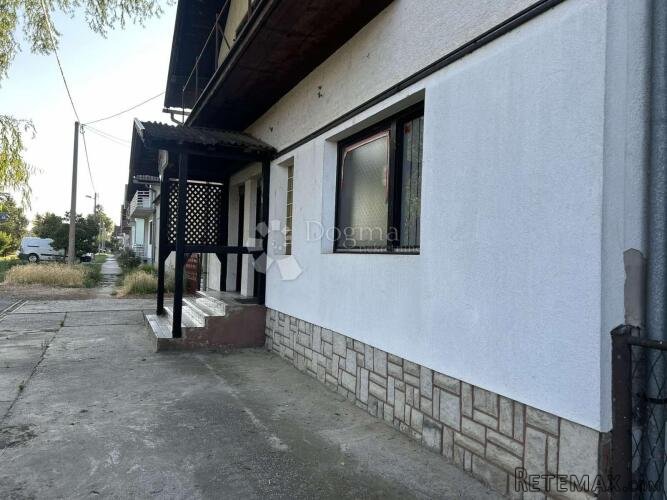 Poslovno-stambena kuća s lokalom, Novi Senkovac - 3