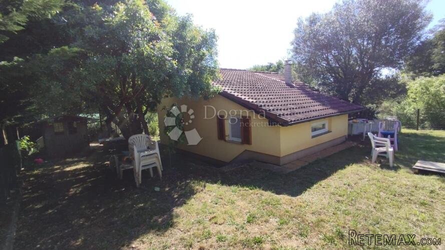 Samostojeća kuća s potencijalom za villu - 3