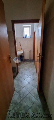 Samobor, centar, 428m2, 3 parking mjesta, 1. kat, lift - 14
