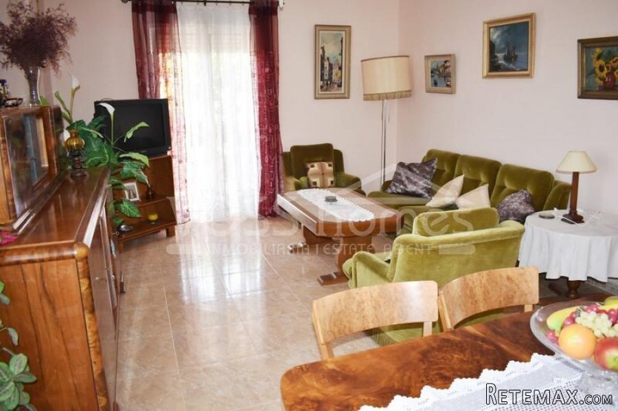Huge two storey villa of 257m2 with 8m x 4m swimming pool.. - 15