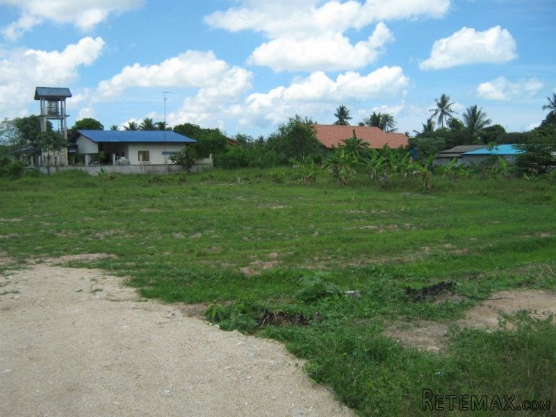 Huai Yai building plot of 800 sqm, nice..