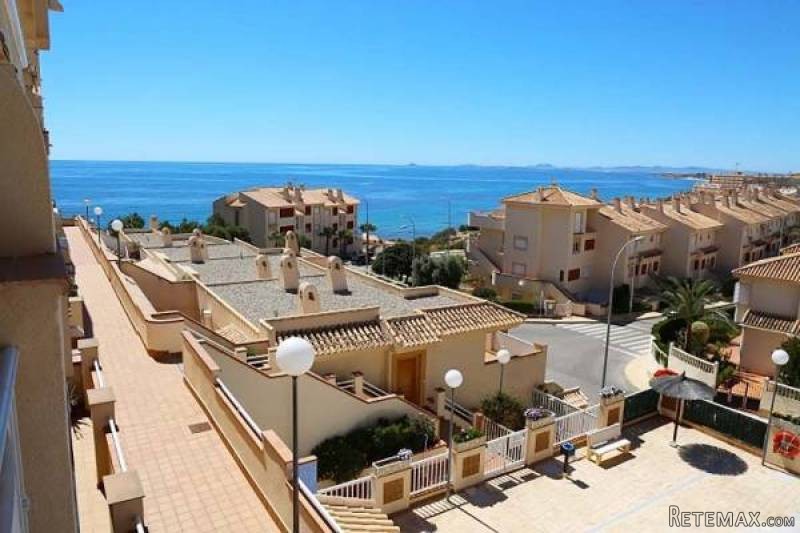 2 Bedroom 1 Bathroom Apartment In.. - 2