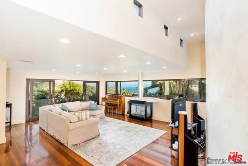 3723 Castlerock Rd | Malibu, California.. - 2