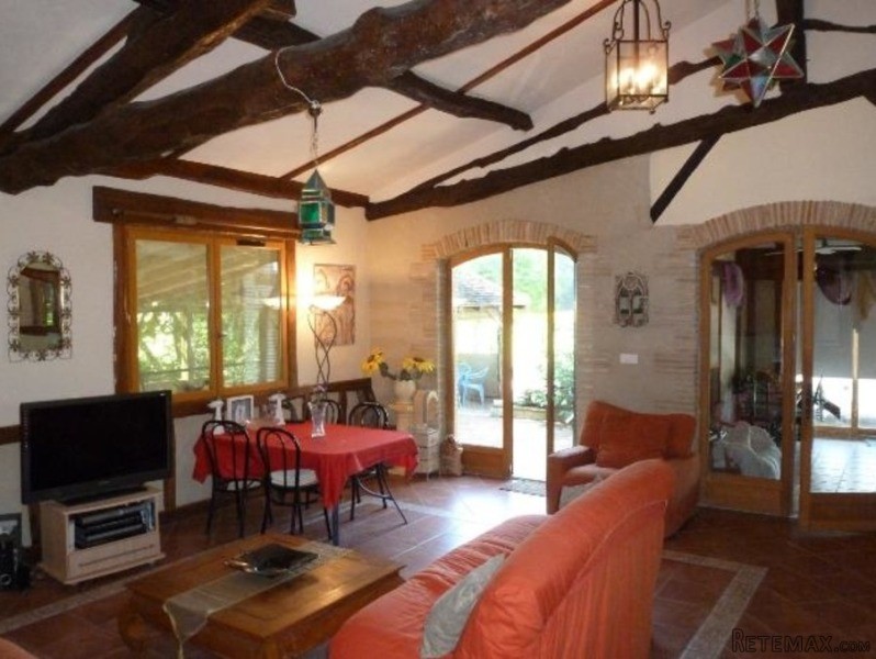 Great Renovated Property With Two.. - 2