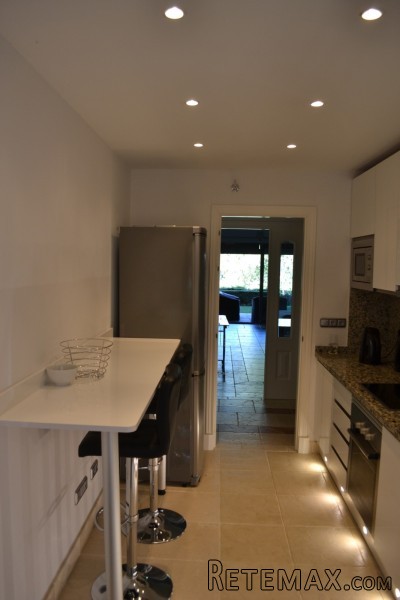 2 bedroom property near Andalucia Back.. - 2