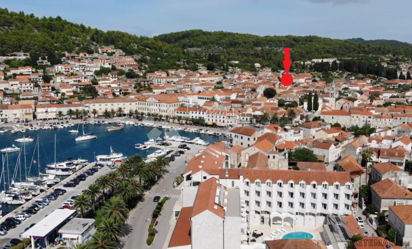 KORČULA, VELA LUKA - KUĆA ZA ADAPTACIJU