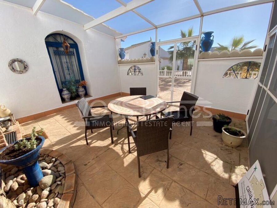 NEW LISTING TO VOSS HOMES - A huge, stunning, approx 490m2.. - 19