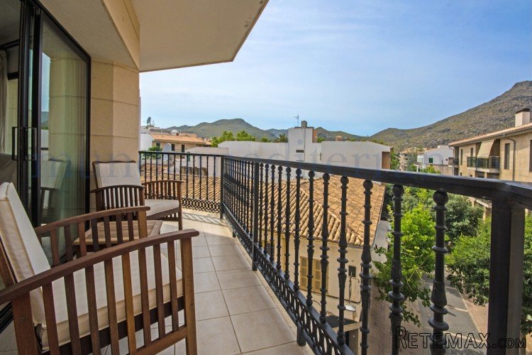 Excellent apartment with sea views. Located on the third.. - 2