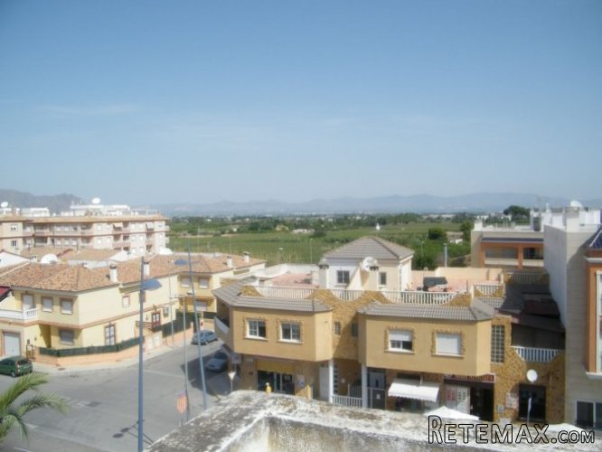 This property is located in an ideal location, in the.. - 2