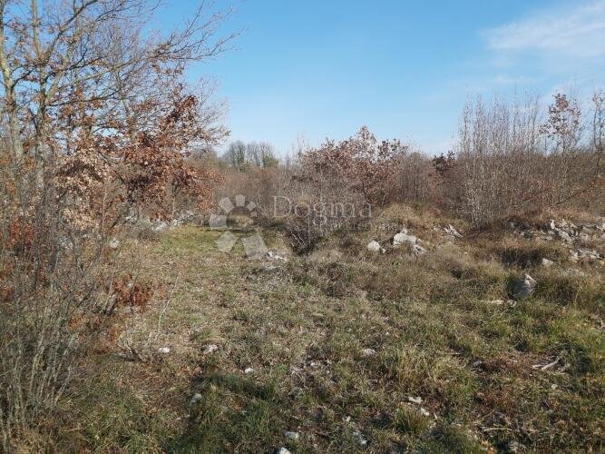 Građevinsko zemljište na mirnoj lokaciji