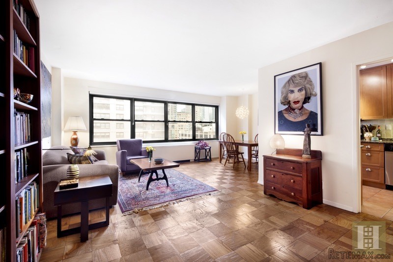 1 bedroom Apartment For Sale: 150 WEST..