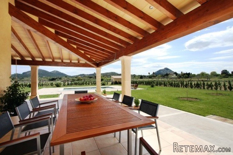 28.000m2 plot with a 400m2 country home and private pool in.. - 3