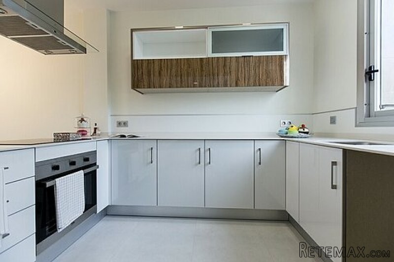 STYLISH AND MODERN DETACHED VILLAS WITH..