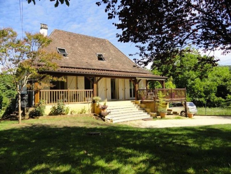Villa With Pretty Views And Close To..