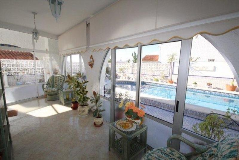 4 Bedrooms - Villa - Alicante - For Sale - 2
