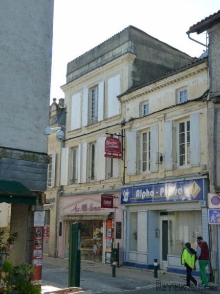 Stone House For Sale St Jean D Angely - 2