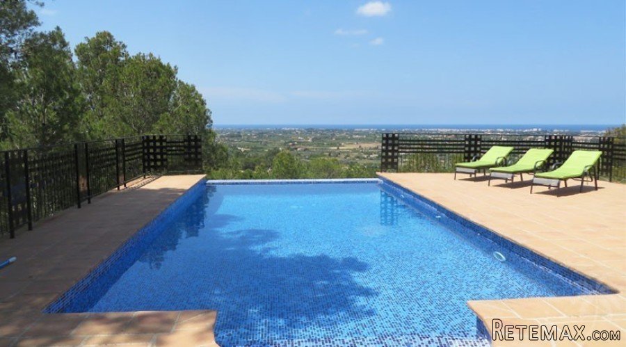 Stylish, completely renovated villa in the centre.. - 3
