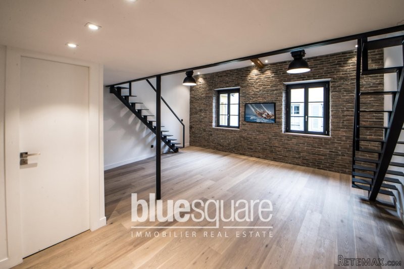 2-bedroom apartment on Place Massena in..