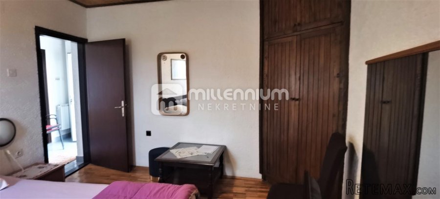 Jadranovo, 5 apartmana, nekretnina za investiciju! - 9